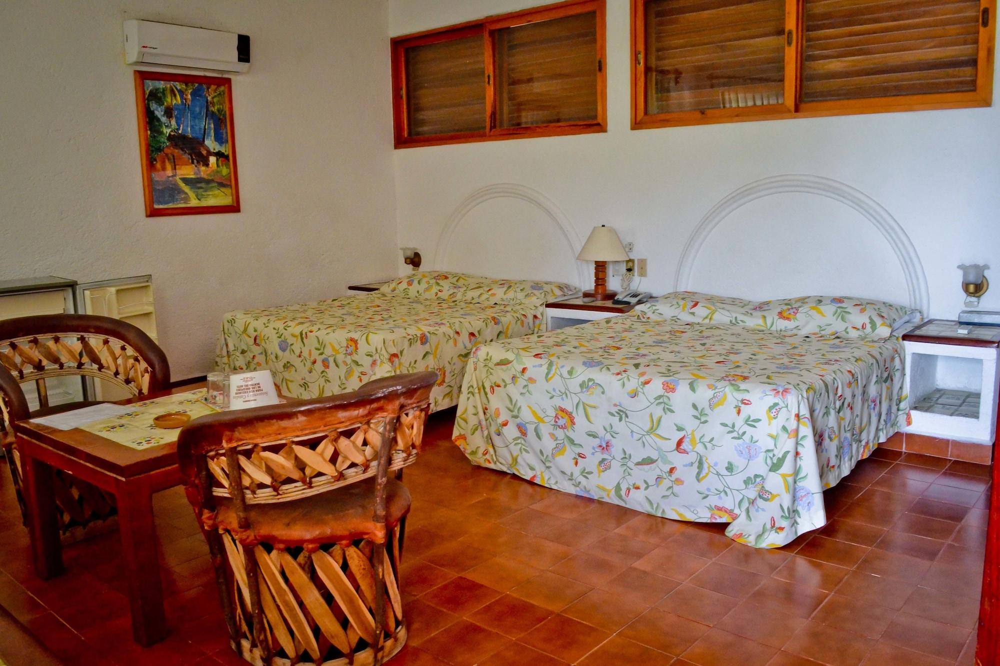 Hotel Catalina Beach Resort Zihuatanejo Phòng bức ảnh