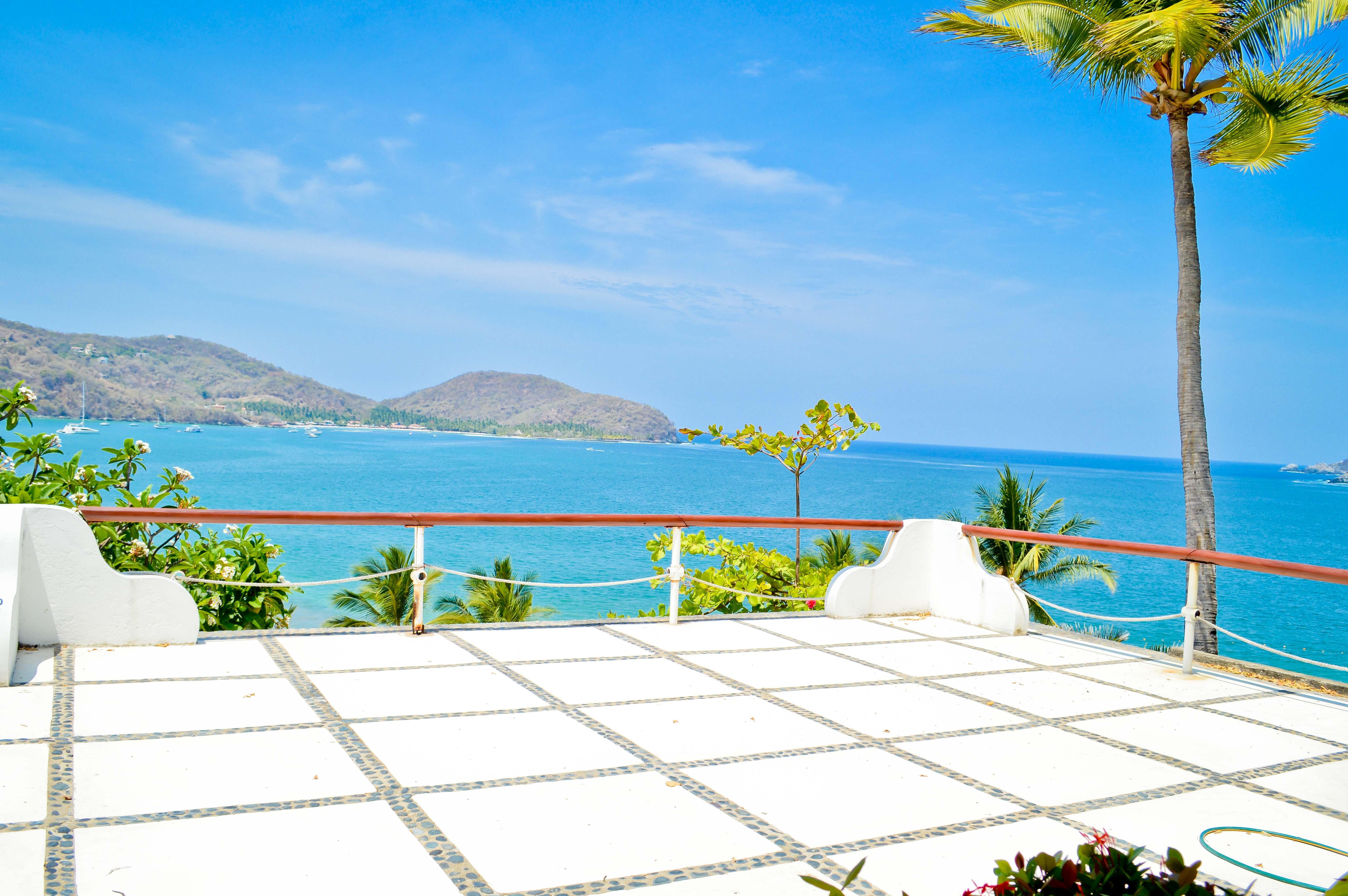 Hotel Catalina Beach Resort Zihuatanejo Ngoại thất bức ảnh