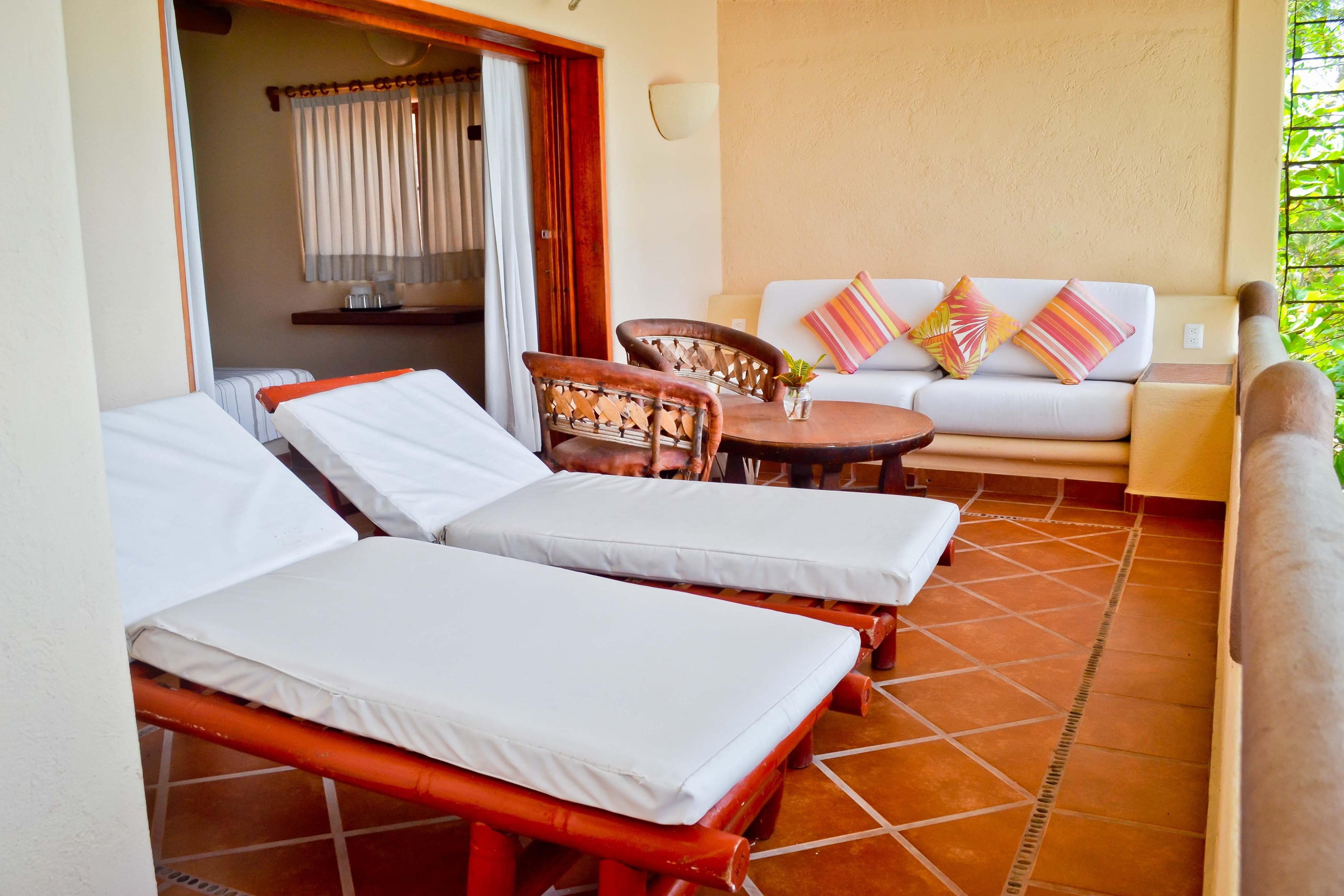 Hotel Catalina Beach Resort Zihuatanejo Ngoại thất bức ảnh