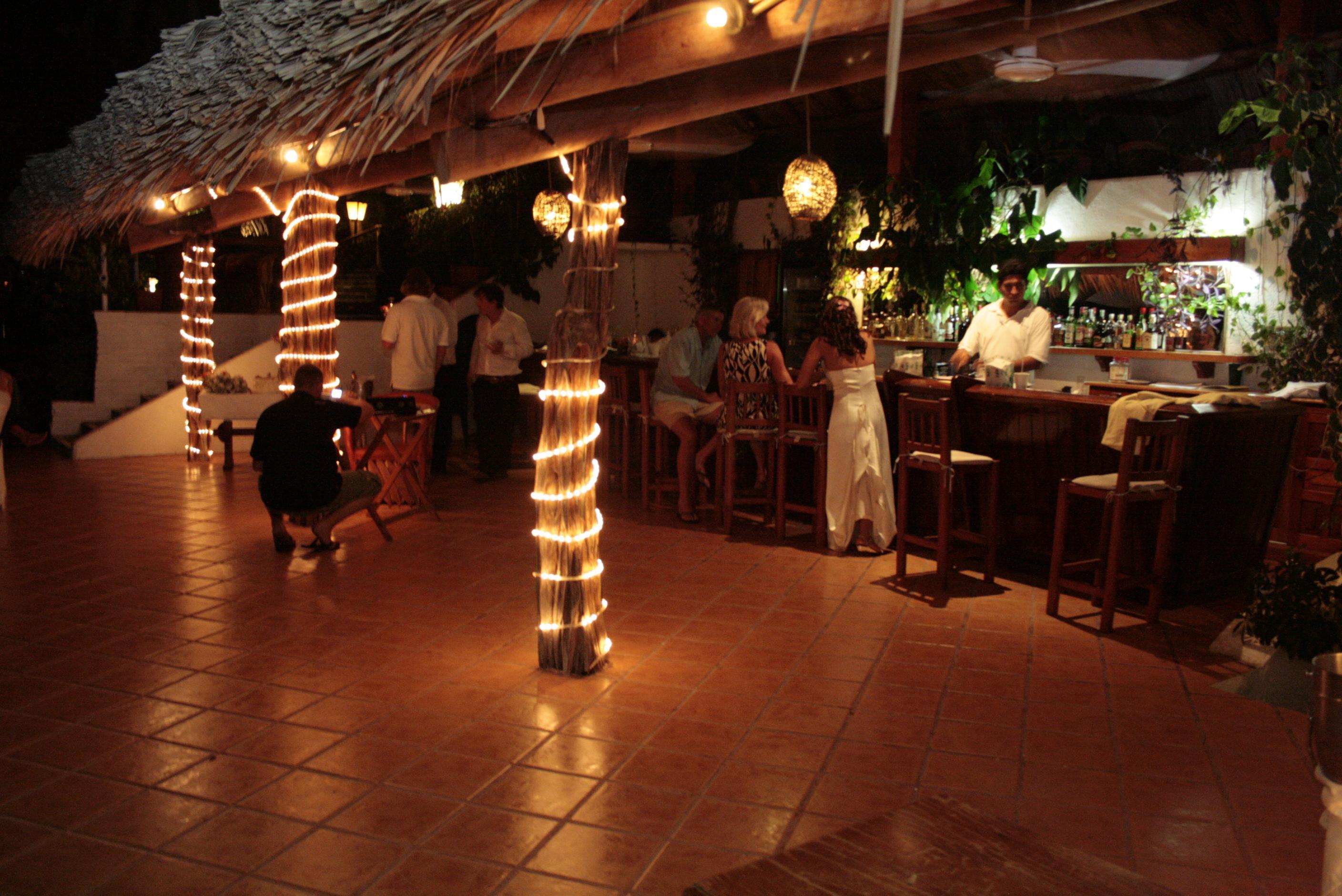 Hotel Catalina Beach Resort Zihuatanejo Ngoại thất bức ảnh