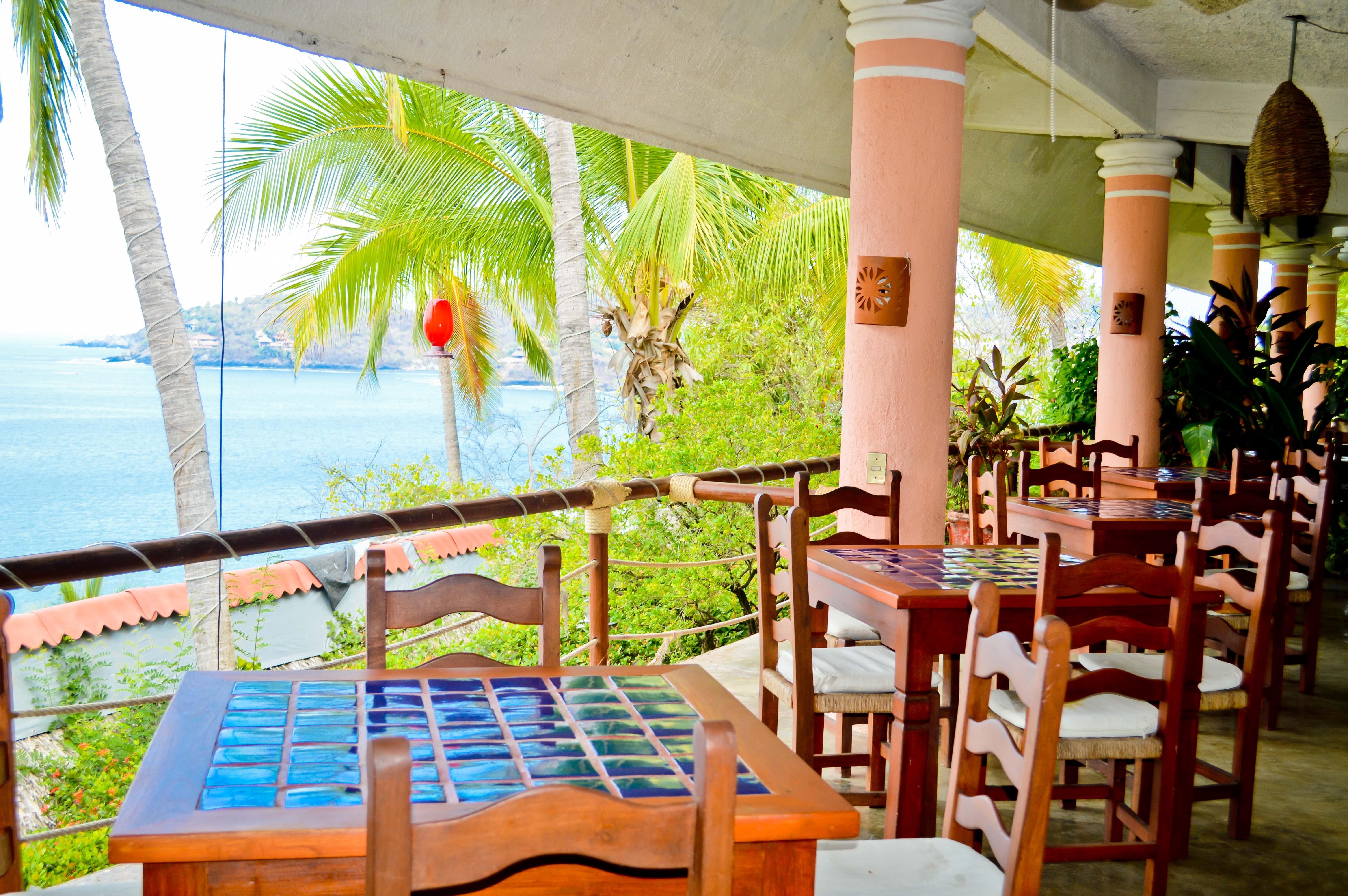 Hotel Catalina Beach Resort Zihuatanejo Ngoại thất bức ảnh
