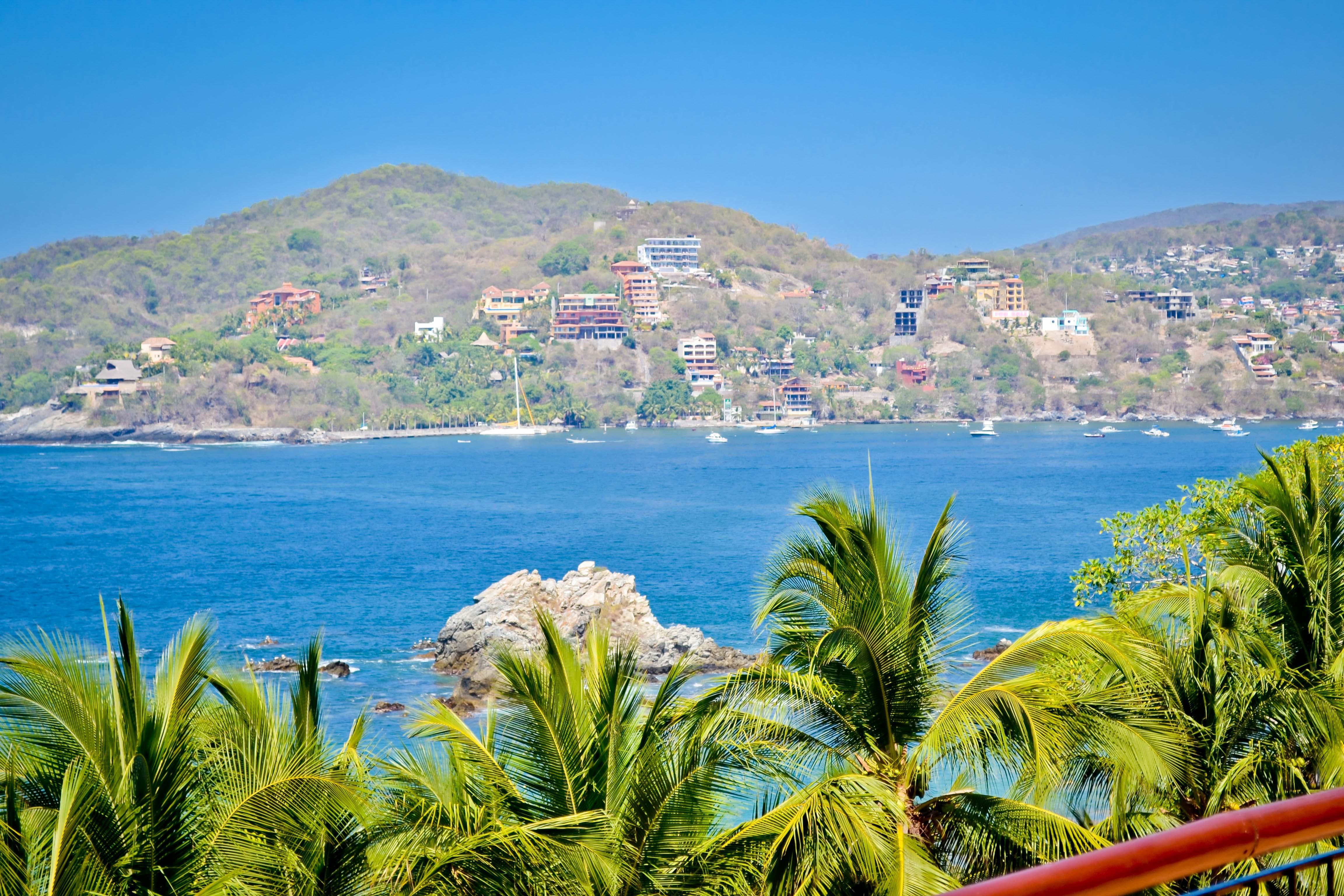 Hotel Catalina Beach Resort Zihuatanejo Ngoại thất bức ảnh