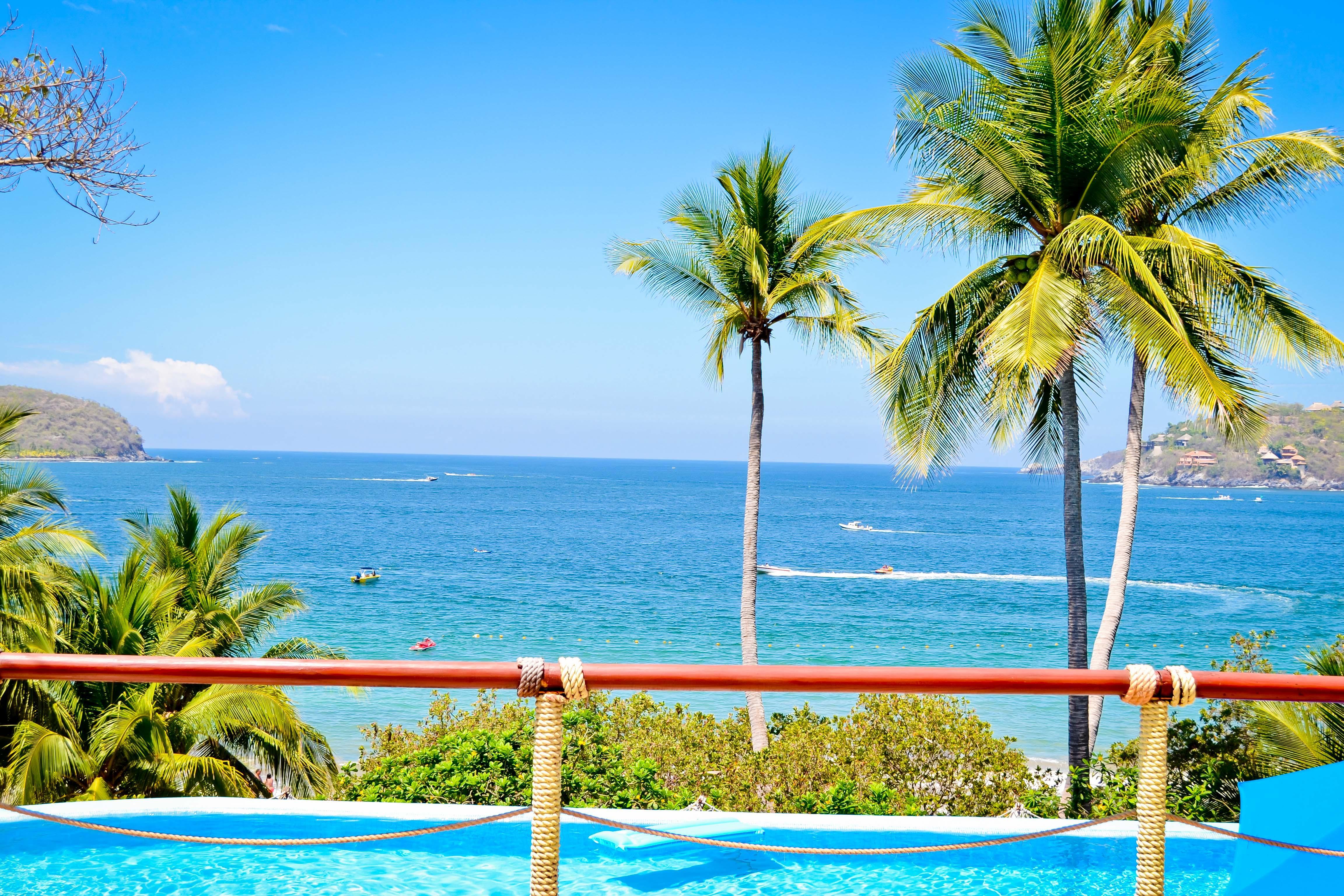 Hotel Catalina Beach Resort Zihuatanejo Ngoại thất bức ảnh