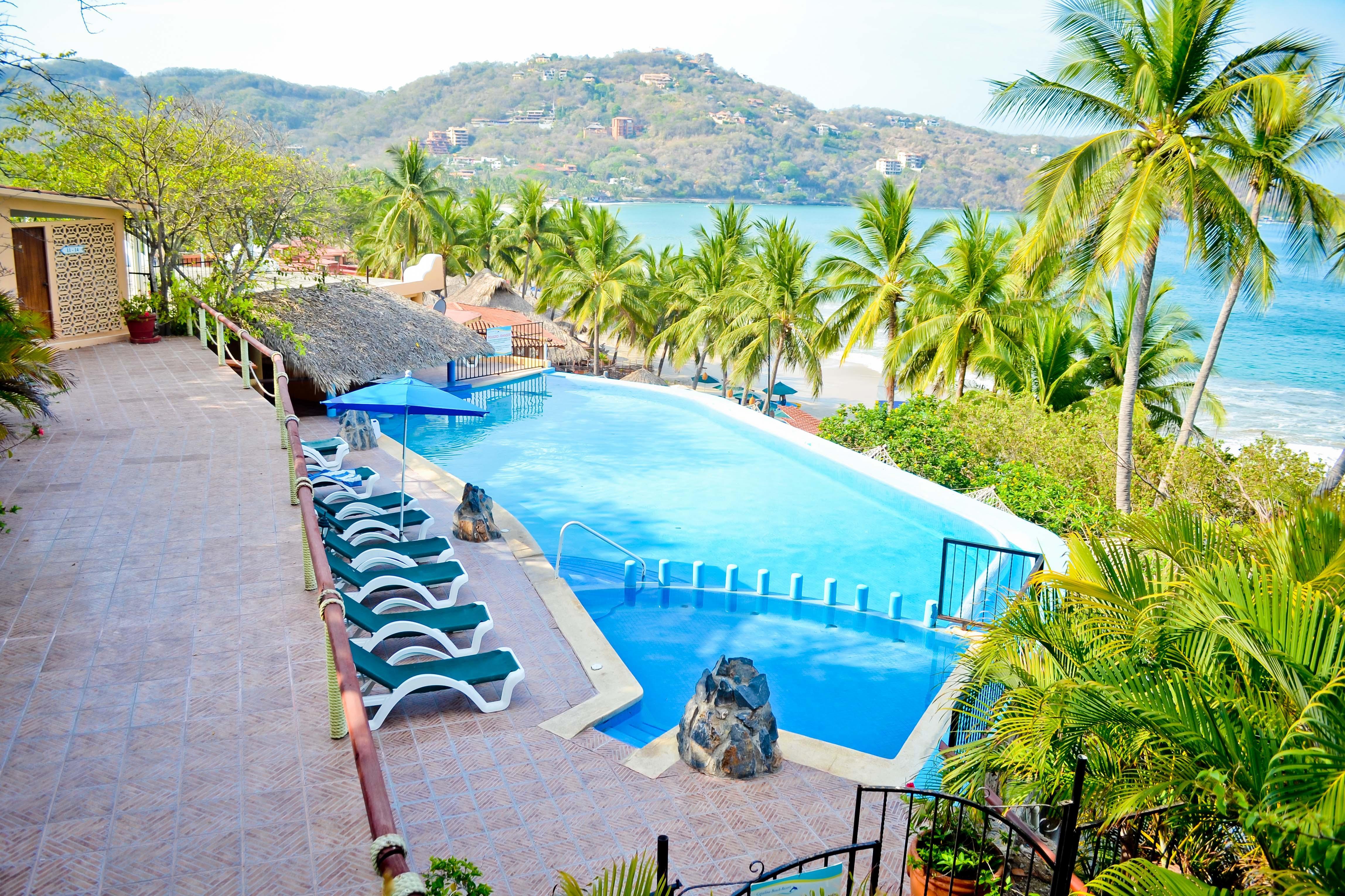 Hotel Catalina Beach Resort Zihuatanejo Ngoại thất bức ảnh